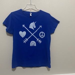 Unicorn/Rainbow/ Heart/Peace blue tee shirt. Size large. Excellent condition!